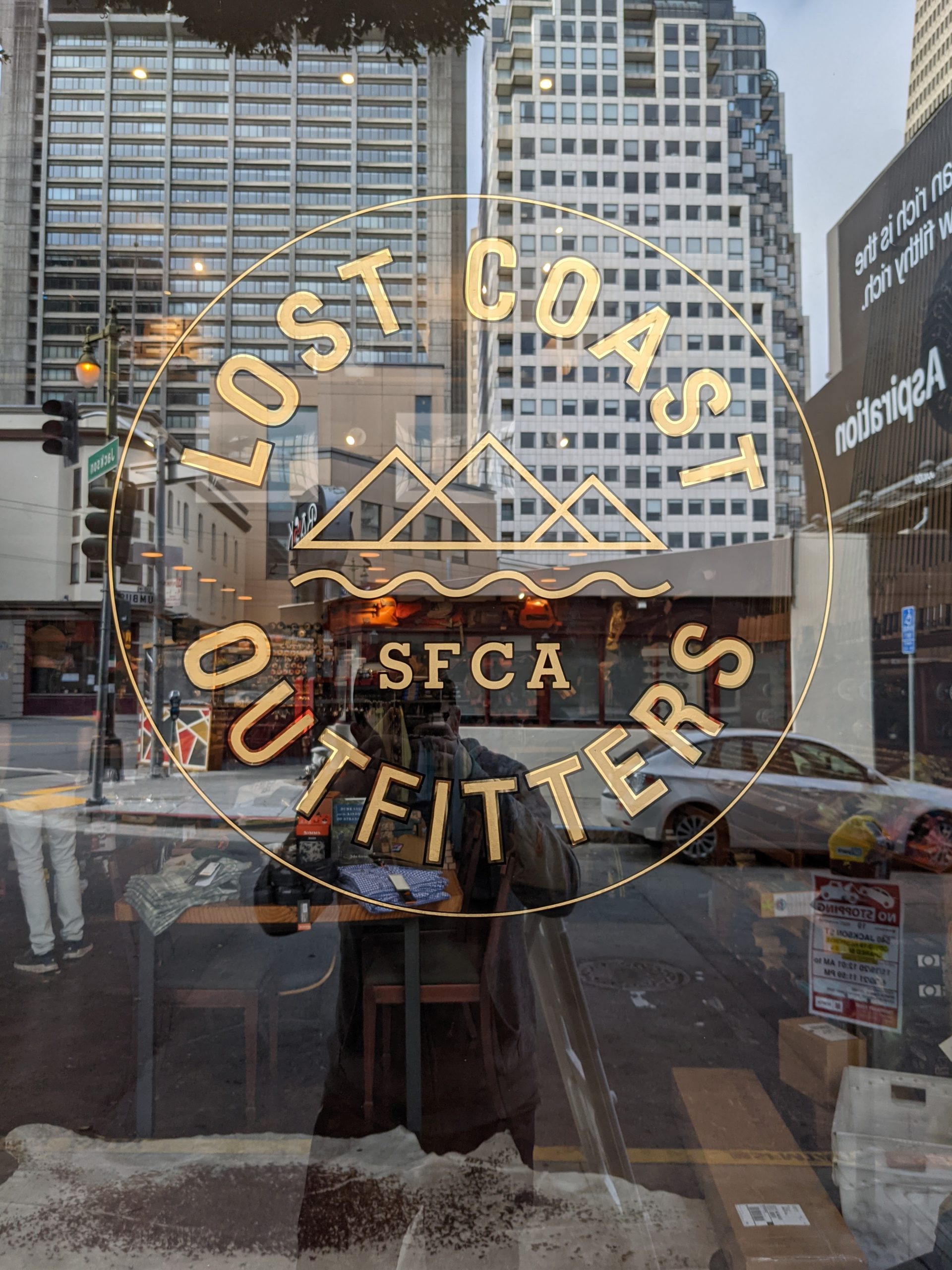Lost Coast Outfitters - The San Francisco Fly Shop